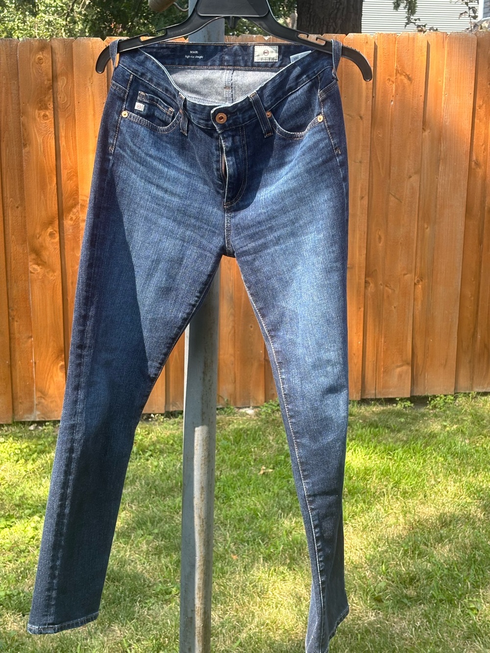 AG Adriano Goldschmied Mari Slim Straight Jeans Size 26R Style LED1875QBRY Stret
